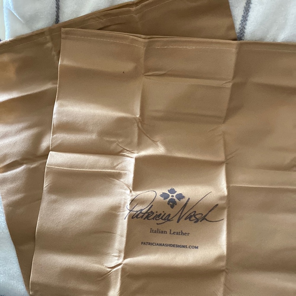 3 Patricia Nash dust bags